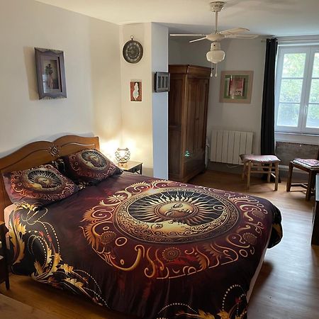 Les Agapanthes Bed & Breakfast Vaux-en-Beaujolais Eksteriør bilde