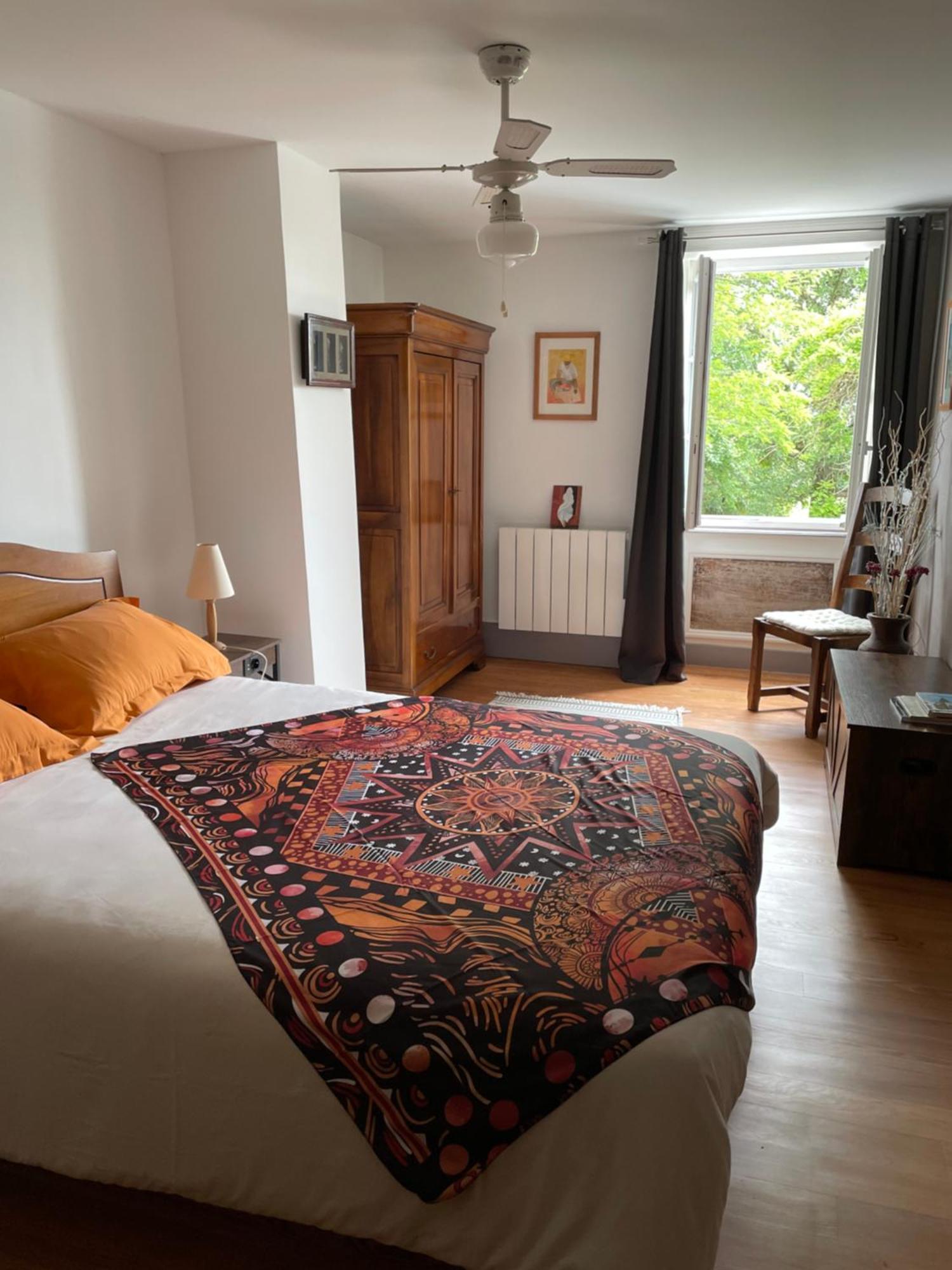 Les Agapanthes Bed & Breakfast Vaux-en-Beaujolais Eksteriør bilde